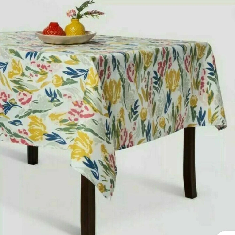 NWT Opalhouse Floral Tablecloth with Multicolor Design